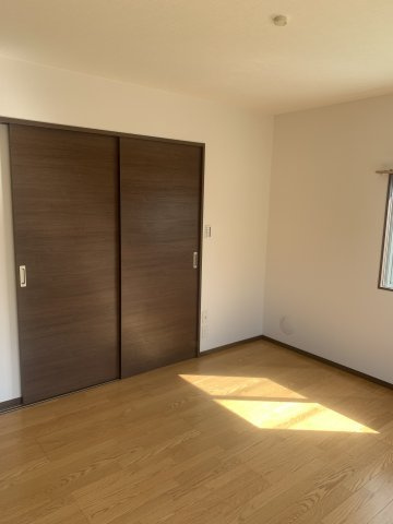芙蓉ビルの洋室|別部屋写真