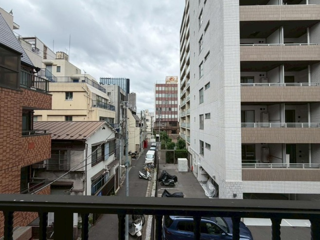 デュオ・スカーラ西新宿の展望|デュオ・スカーラ西新宿：南西向き角部屋につき通風良好！