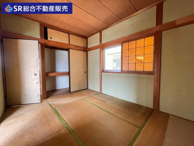加納2丁目中古戸建の子供部屋|3F6帖和室。子供部屋にも使い勝手のいいお部屋です♪