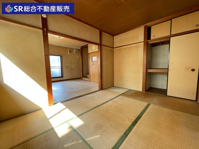加納2丁目中古戸建の和室|全和室の落ち着いた雰囲気を洋室にガラっと変えてもいいですね♪