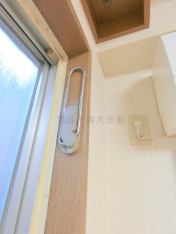 ダイヤモンドレジデンス中央の設備|物干し金具