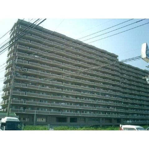 グランピアマンション津福の駐車場|駐車場があります