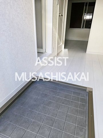 ハイツ蘭の玄関