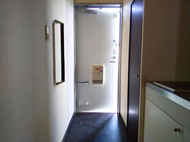 レオネクストヴァンフルールの玄関
