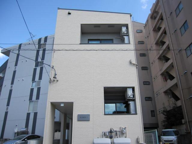 名古屋市熱田区旗屋１丁目のハイツの外観