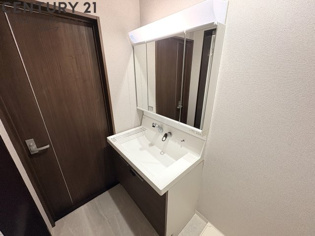 独立洗面化粧台付きでおすすめです！