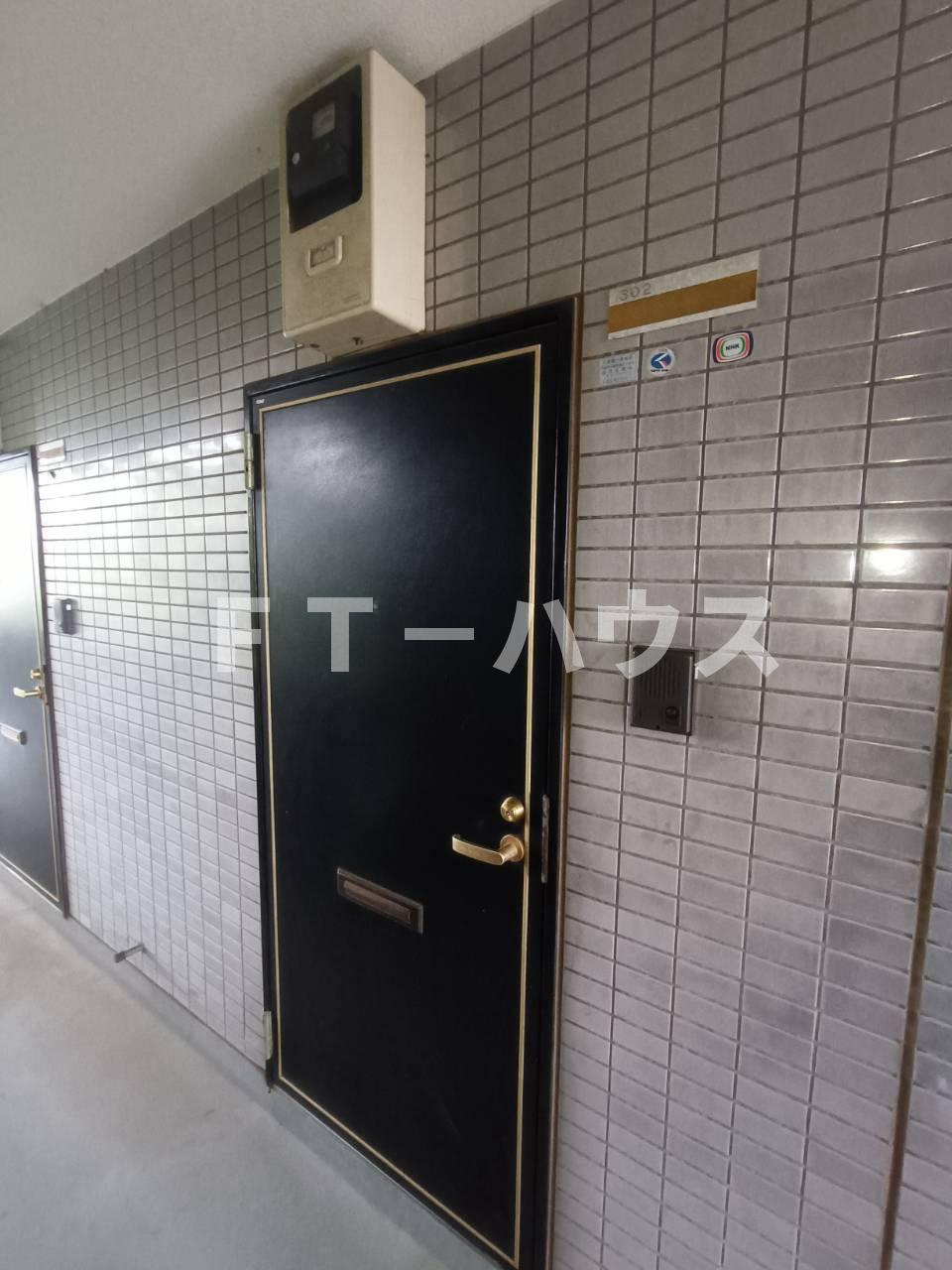 エトワール西船橋の玄関