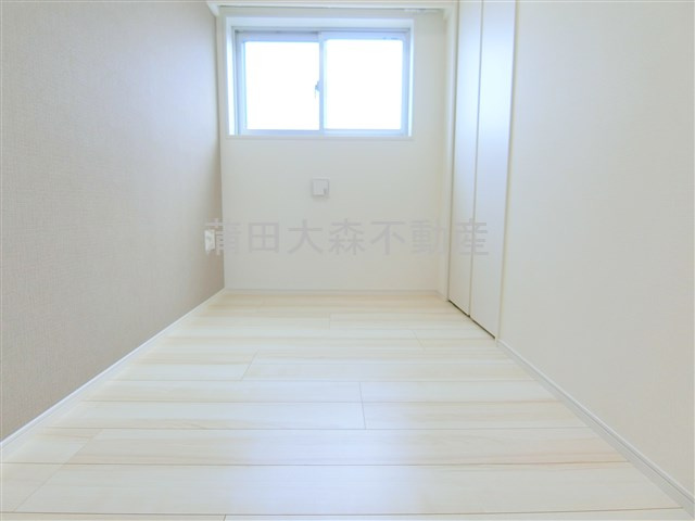 アークマーク大森町レジデンスの内装|洋室2.7帖
