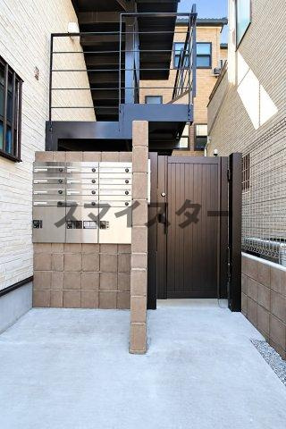 コワンドリュ北戸田のエントランス