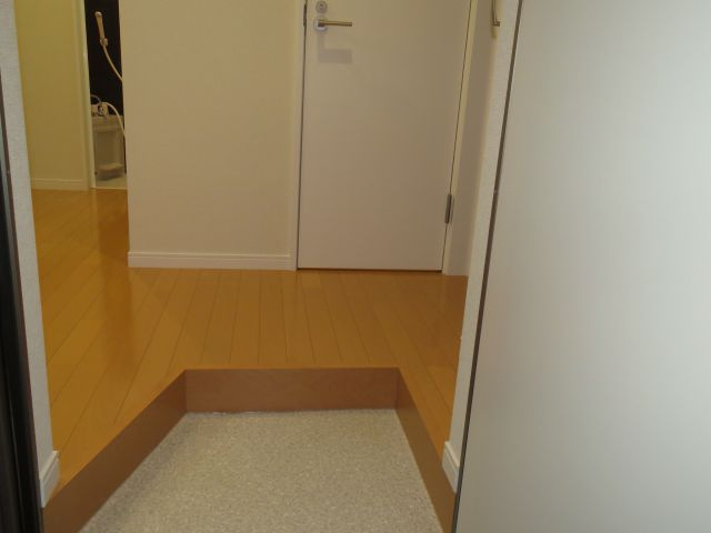 バレーヌ川越の玄関