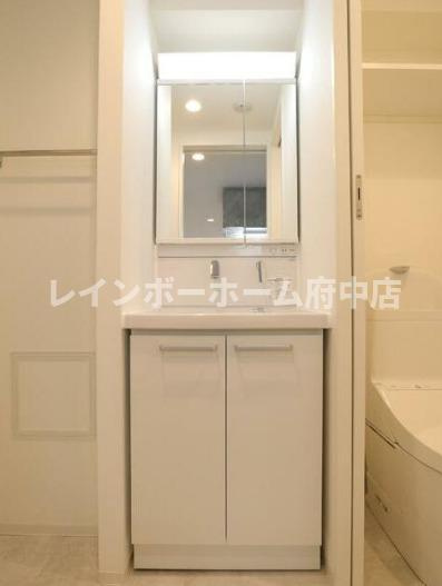 アピエレガーデンの独立洗面台