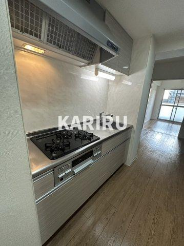 京橋イーストガーデンのキッチン|同物件別部屋の写真です。