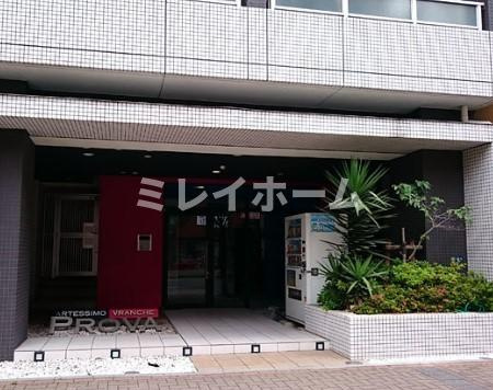 アルテシモブランシェプロヴァのエントランス
