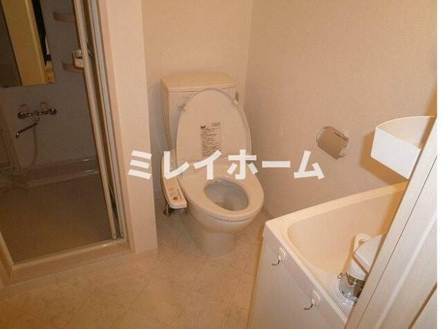 アルテシモブランシェプロヴァのトイレ|同建物内、別のお部屋の参考写真になります。
