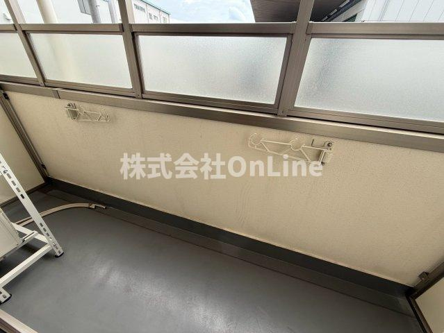 ローレルサウス若江西新町のバルコニー