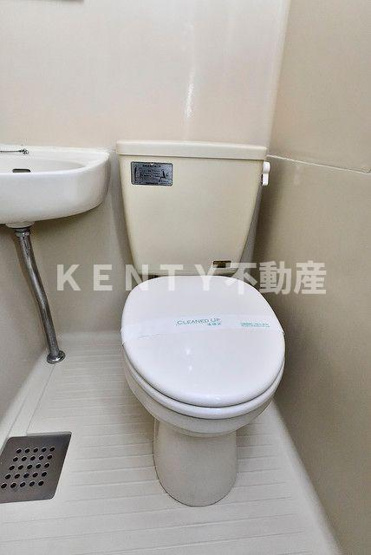 【トイレ】 | フラット馬込 | コンパクトで使いやすいトイレです
