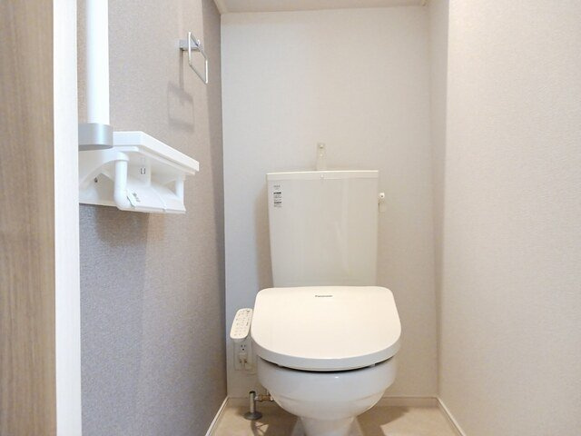 ＳＡＫＵＲＡ　Ⅱのトイレ|落ち着いた色調のトイレです