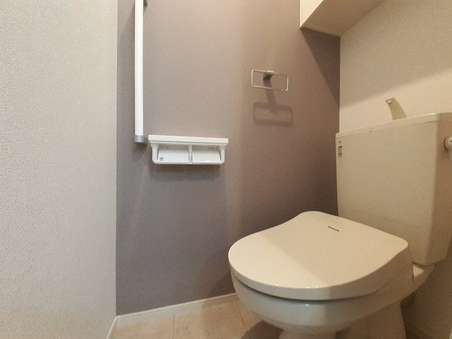 ヘリオス　ガーデンＡのトイレ|コンパクトで使いやすいトイレです