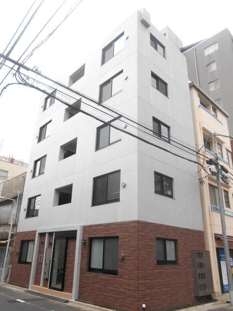 ルーチェ入谷の外観