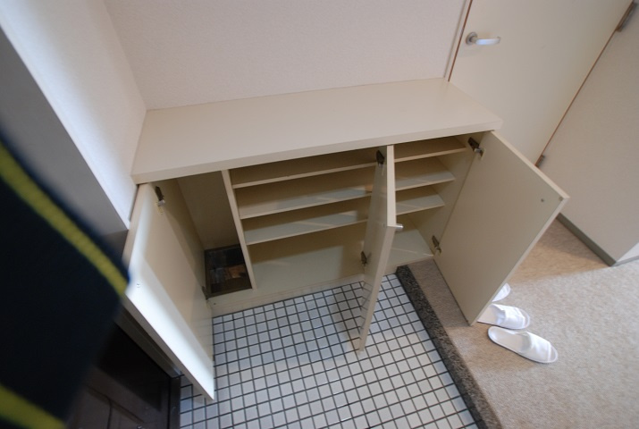 マンション掃部山公園の収納|下駄箱