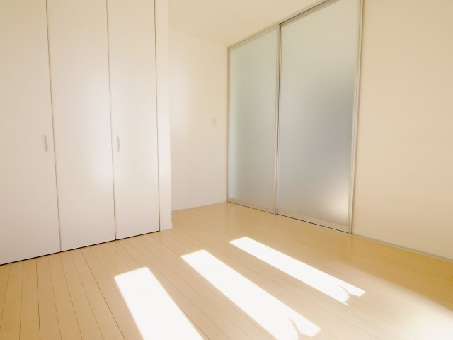 ファンコート船越の居間・リビング