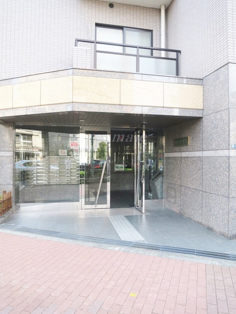 シャルマンのエントランス|広いエントランスです☆
