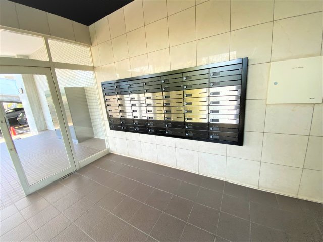 ピボットマンション池下のエントランス