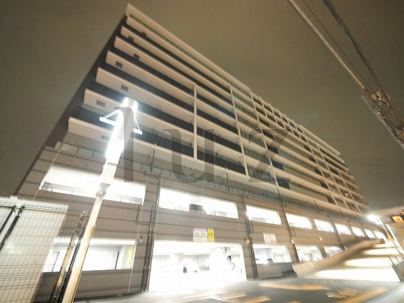 ラフィシア関内の外観