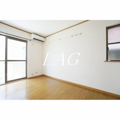 【居間・リビング】 | 七番館 | 洋室のお部屋です。