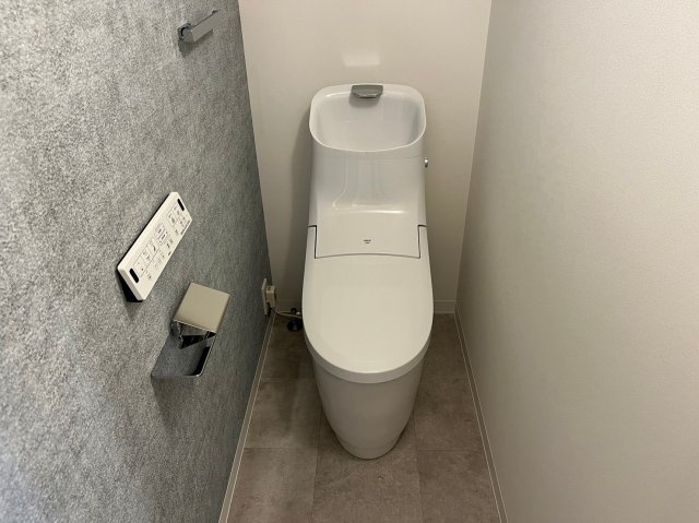 コンパクトで使いやすいトイレです
