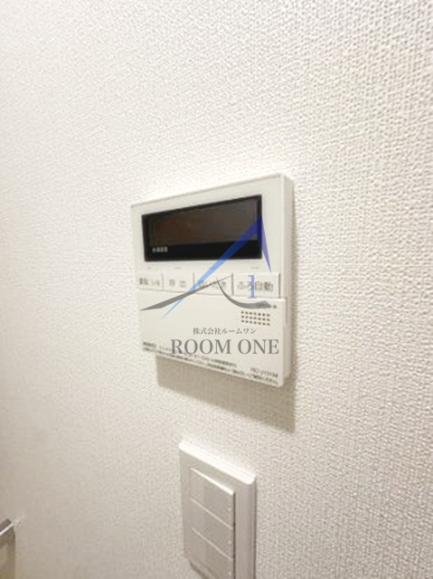 PREMIER HILLSの設備|給湯器パネルです。