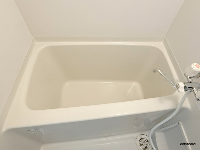 エスリードコート難波ウエスト　仲介手数料無料の浴室