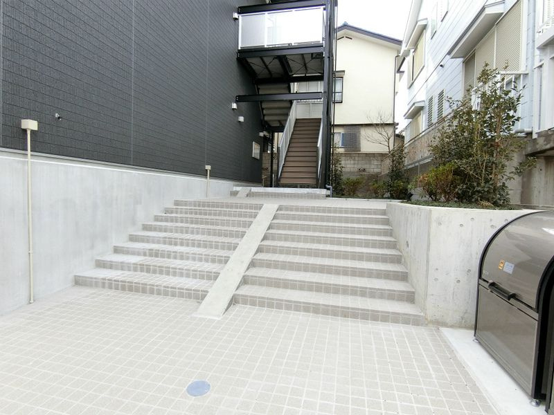 リブリ・藤沢のエントランス
