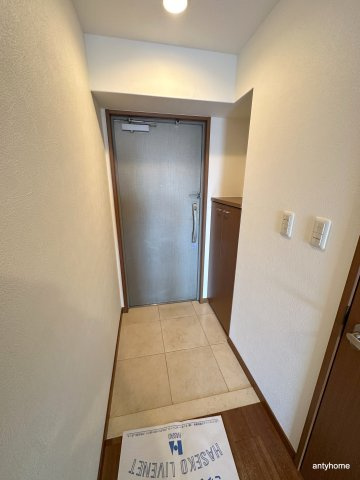 幸田マンション幸町　仲介手数料無料の玄関