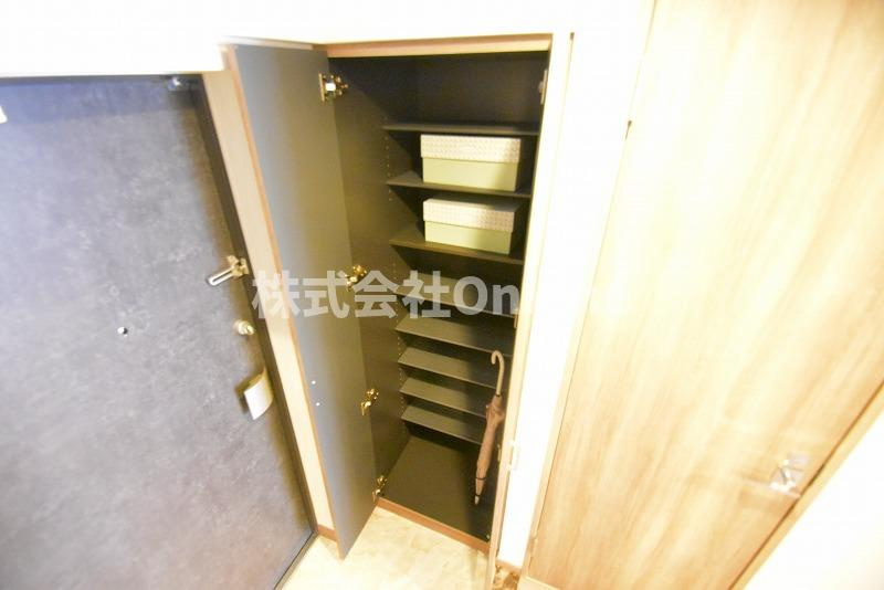 プレジオ荒本新町の収納