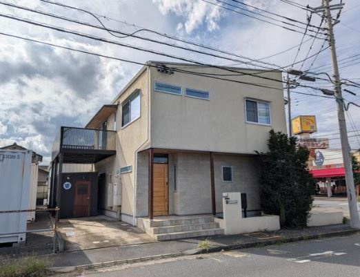 【店舗付き住宅】鶴ヶ島市脚折町中古の外観
