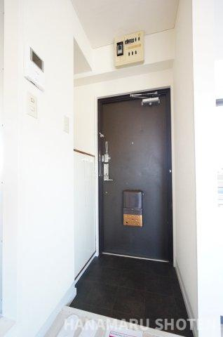 サンシティ末広の玄関|物件、駅でお待ち合わせでのご案内歓迎！