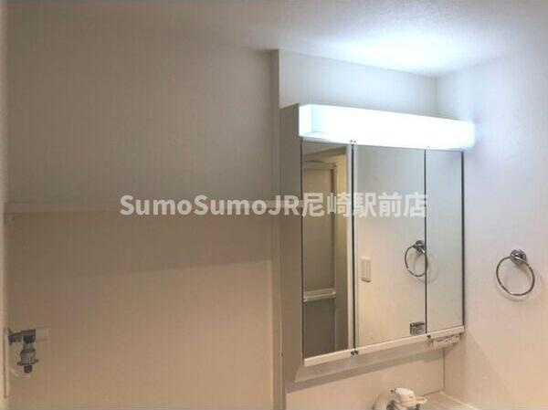 大阪市西淀川区姫里１丁目のアパートの独立洗面台|独立洗面台で身支度をすべて済ませてしまいましょう