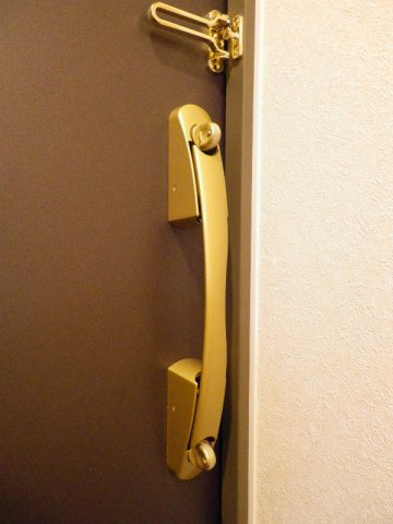 ルーブル駒沢大学参番館 の玄関|きれいな玄関です
