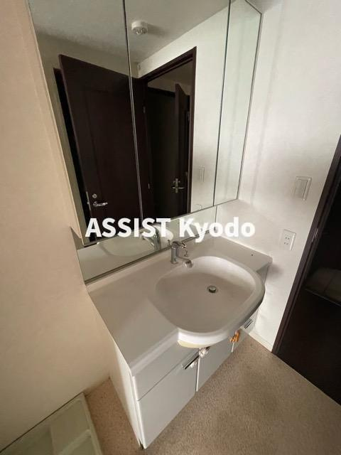 ベルジェ経堂の洗面所