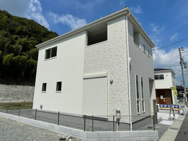西庄３期(618-11)新築戸建ての外観