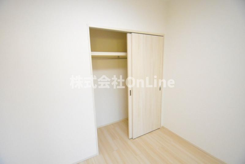 プレジオ荒本新町の収納