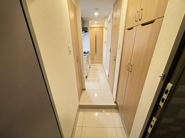 ルーブル羽田萩中の玄関