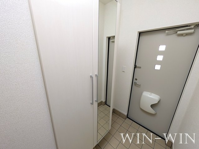 MTIハイツ Ⅳの玄関
