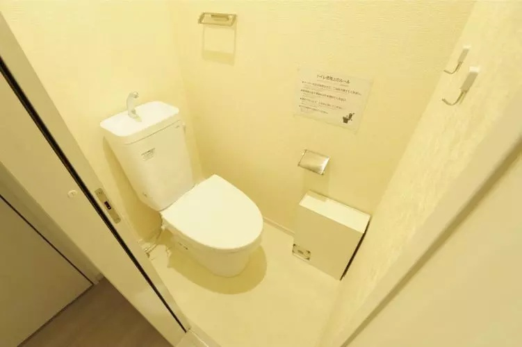 SB012 クロス赤塚1のトイレ|コンパクトで使いやすいトイレです