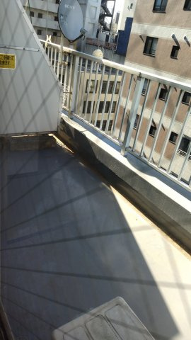 豊島区池袋２丁目の賃貸マンションのバルコニー|別室の写真