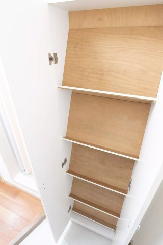 AP1526 Hert Fordの収納|便利な収納スペースです
