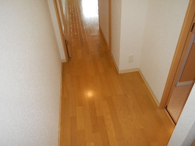ミクニハイツの玄関