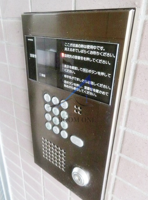 ファーストコート新宿のセキュリティ|オートロックです。