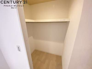 R Residenceの収納